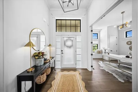 $1,000,000 | 16804 South Rosehill Street, Overland Park, KS 66221