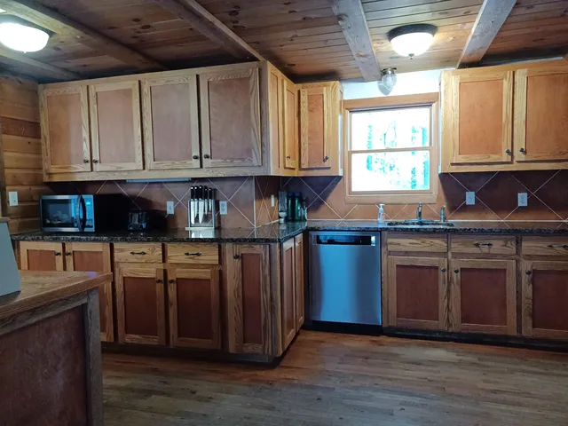 $579,900 | 71 Old Town Farm Road, Exeter, NH 03833