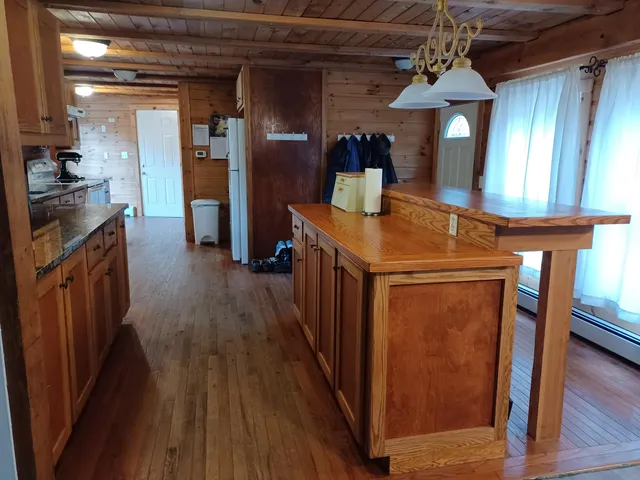 $579,900 | 71 Old Town Farm Road, Exeter, NH 03833