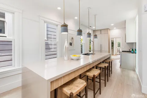 $2,096,000 | 4320-4322 18th Street, San Francisco, CA 94114