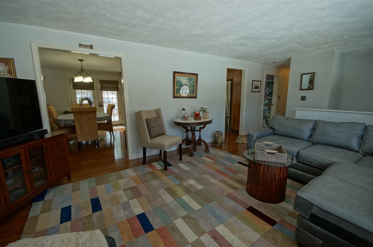 22 Crestwood Road Windham, NH 03087 - Photo 13 of 27