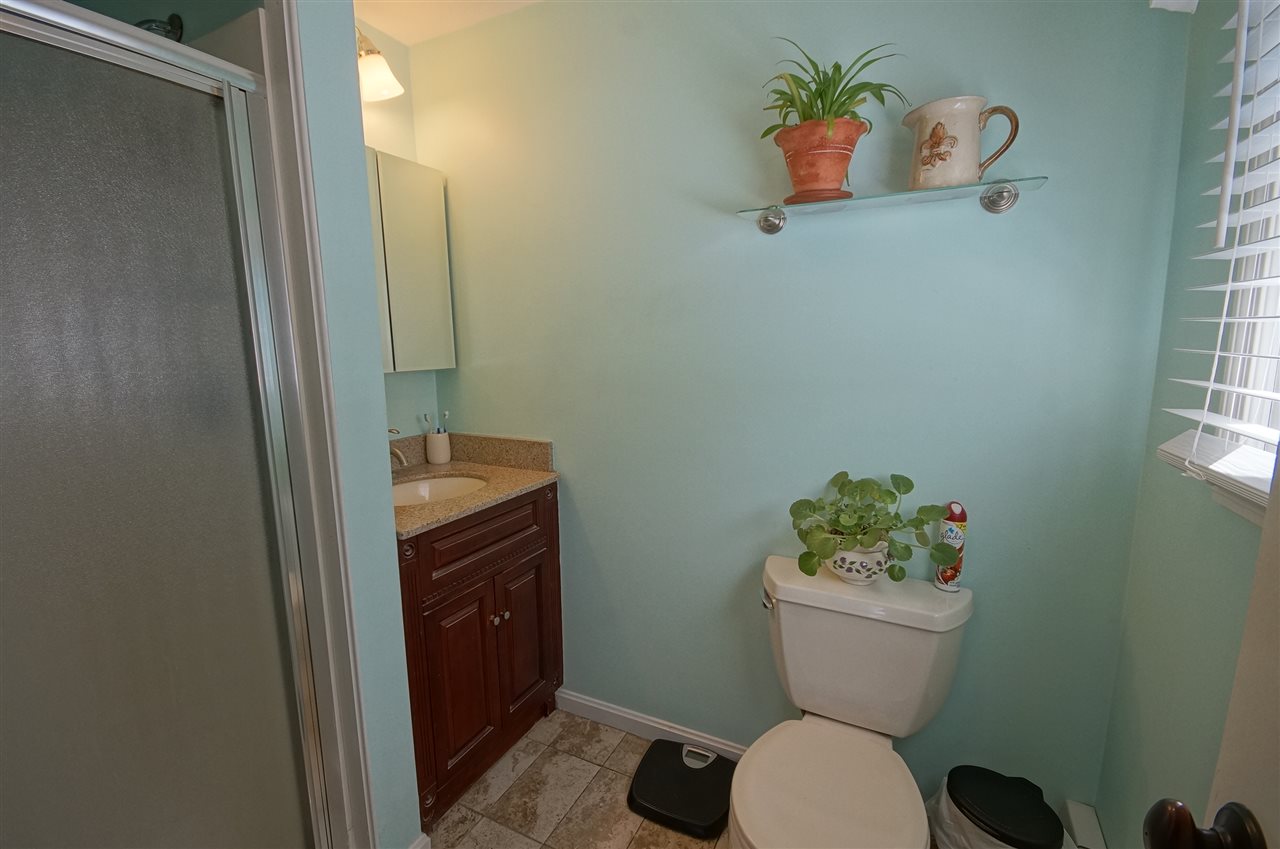 22 Crestwood Road Windham, NH 03087 - Photo 20 of 27