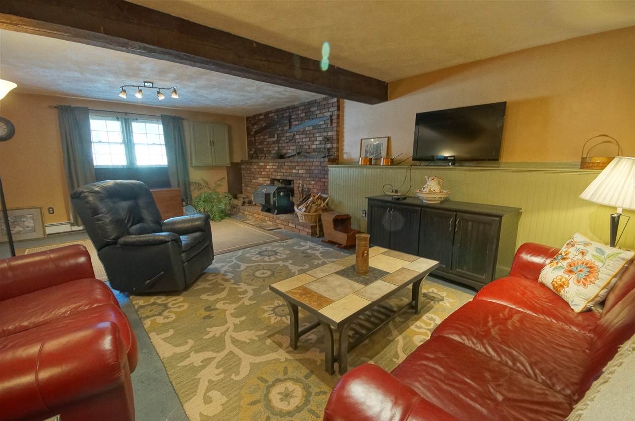 22 Crestwood Road Windham, NH 03087 - Photo 25 of 27