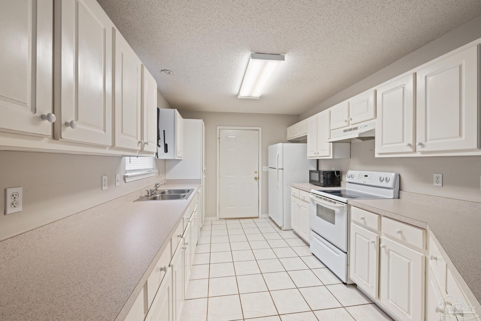 25 Cactus Road Mary Esther, FL 32569 - Photo 10 of 21 Gallery Image 10