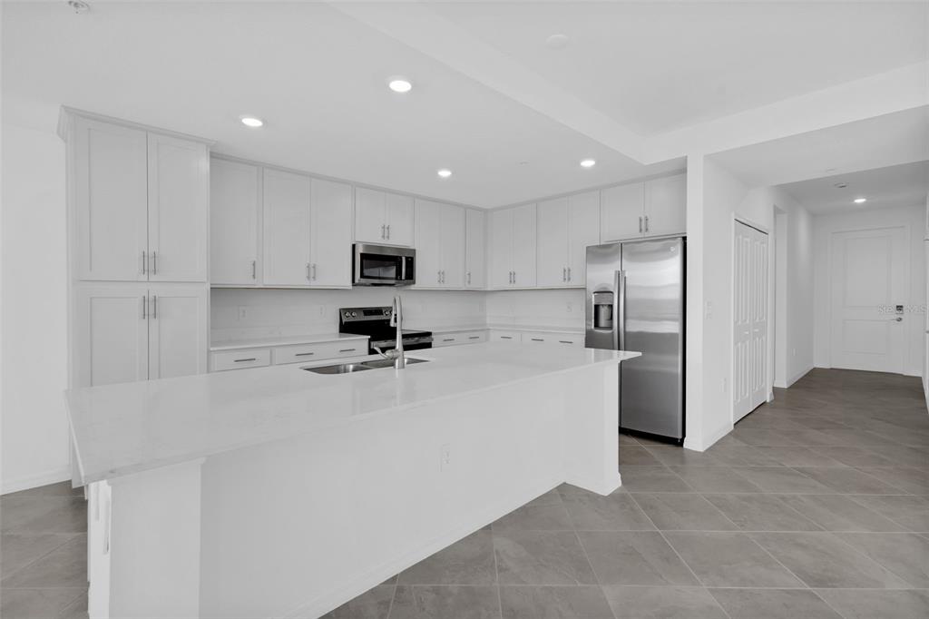19116 Scallop Loop, Unit 302 Lakewood Ranch, FL 34211 - Photo 12 of 22