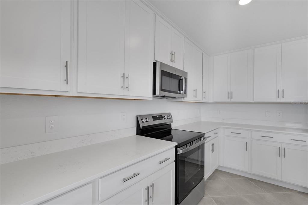 19116 Scallop Loop, Unit 302 Lakewood Ranch, FL 34211 - Photo 15 of 22