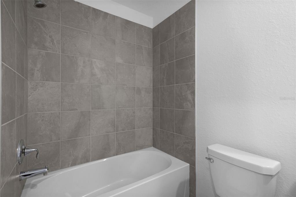 19116 Scallop Loop, Unit 302 Lakewood Ranch, FL 34211 - Photo 19 of 22