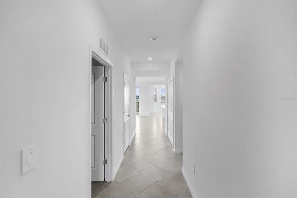 $318,998 | 19116 Scallop Loop, Unit 302, Lakewood Ranch, FL 34211