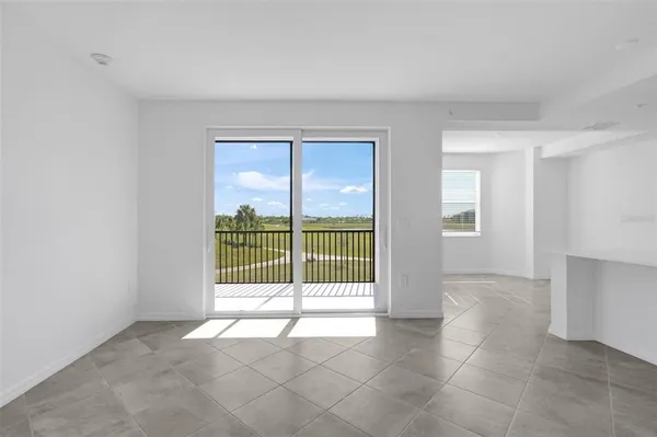 $318,998 | 19116 Scallop Loop, Unit 302, Lakewood Ranch, FL 34211