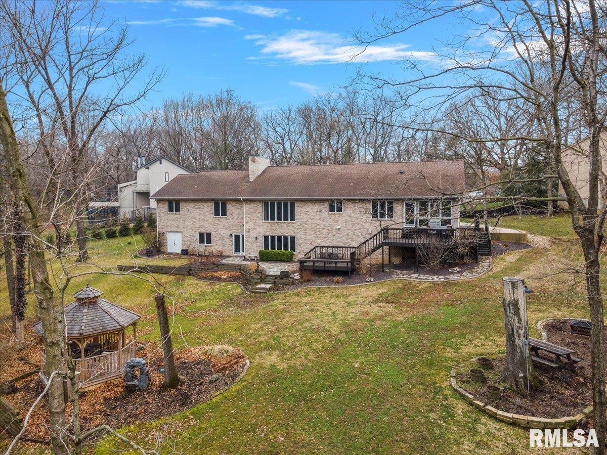3701 West Bluffs Road Springfield, IL 62711 - Photo 4 of 95