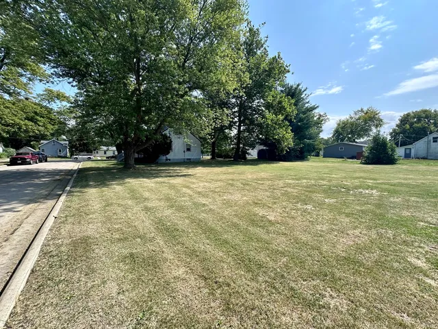 $119,900 | 1001 West 8th Street, Sterling, IL 61081