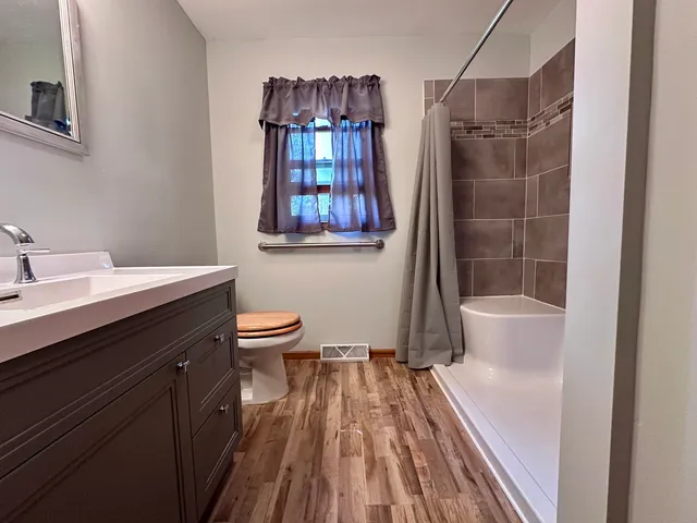 $119,900 | 1001 West 8th Street, Sterling, IL 61081