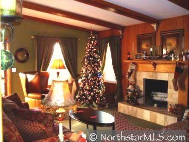 624 Cedar Lake Road South Minneapolis, MN 55405 - Photo 1 of 1 Gallery Image 1