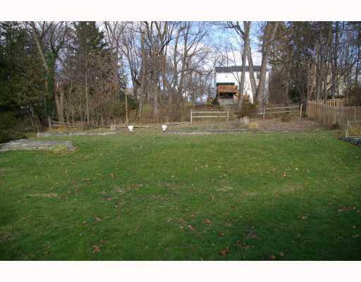 3324 Ivanhoe Road Upper St. Clair, PA 15241 - Photo 13 of 18 Exterior Front.