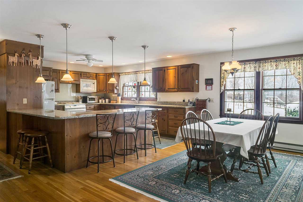 22 Milkhouse Road New London, NH 03257 - Photo 3 of 24