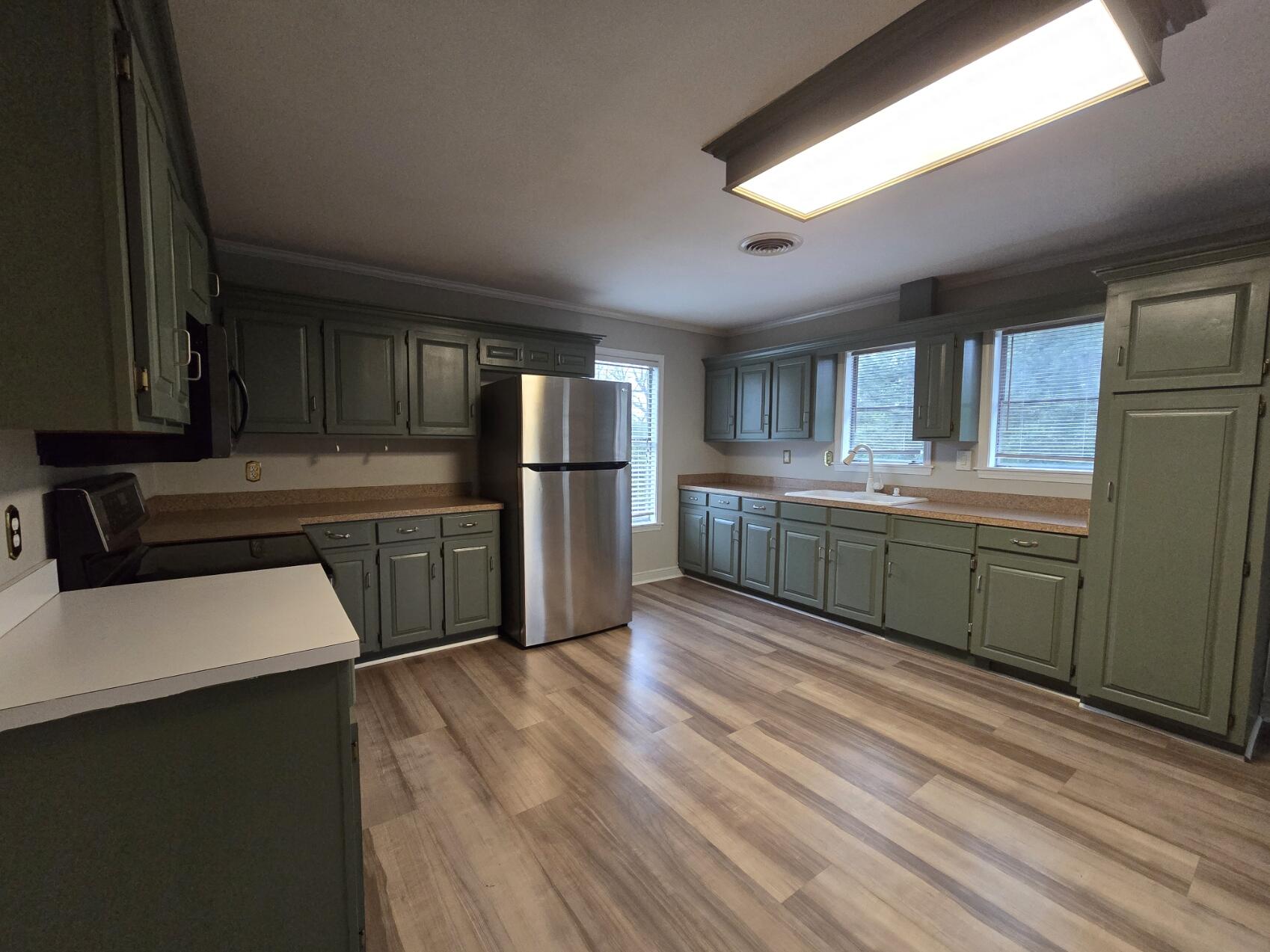 2370 Wedgefield Road Sumter, SC 29154 - Photo 7 of 37