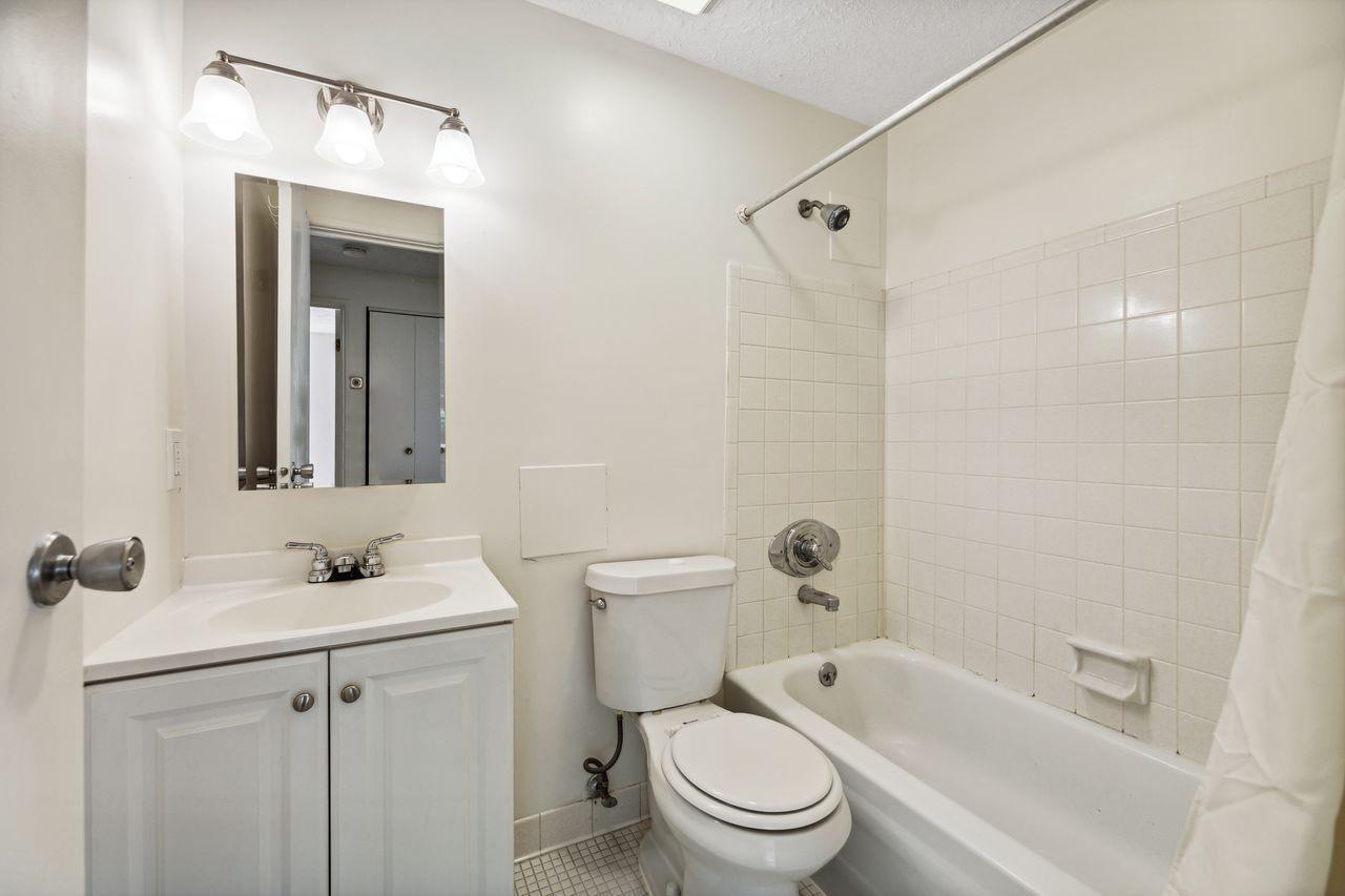 4117 North Bend Road, Unit 2 Cheviot, OH 45211 - Photo 22 of 36 Gallery Image 22