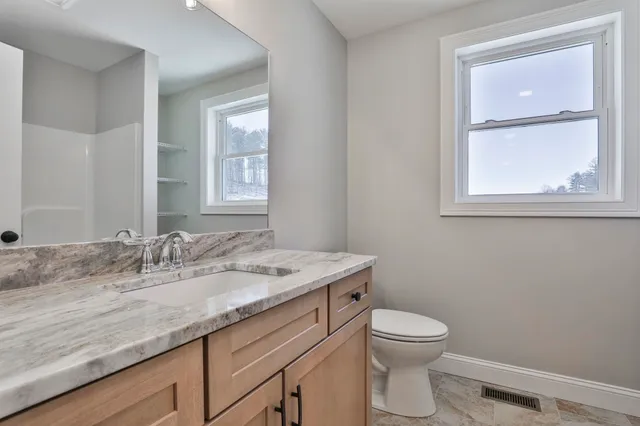 $4,200 | 35 B B Street, Hudson, NH 03051