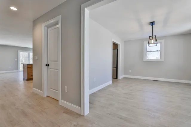 $4,200 | 35 B B Street, Hudson, NH 03051