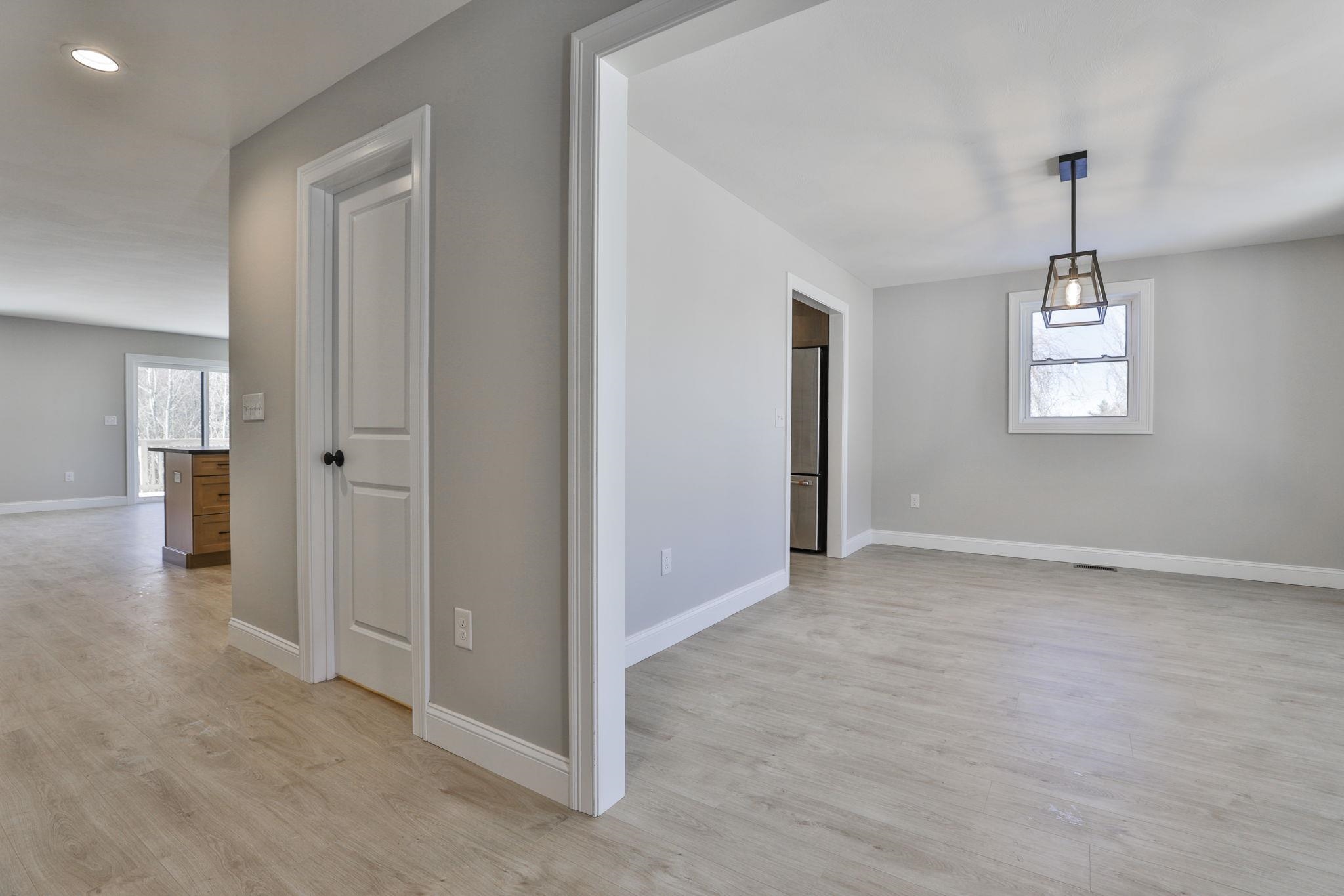 35 B B Street Hudson, NH 03051 - Photo 6 of 33