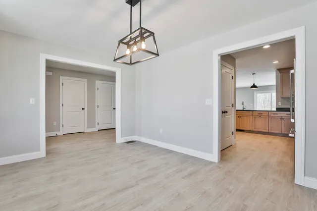 $4,200 | 35 B B Street, Hudson, NH 03051