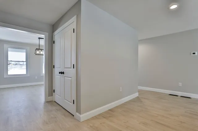 $4,200 | 35 B B Street, Hudson, NH 03051