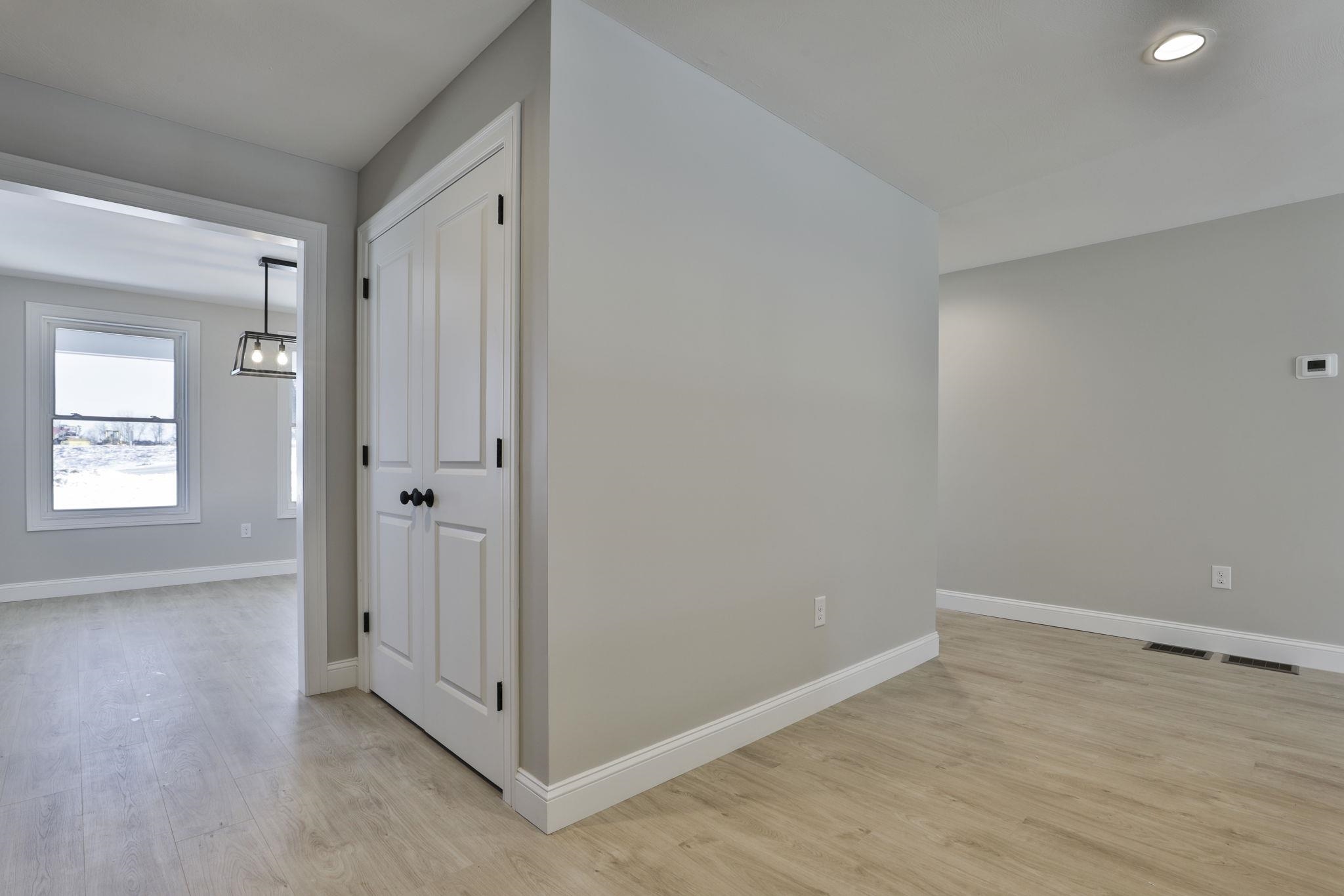 35 B B Street Hudson, NH 03051 - Photo 10 of 33