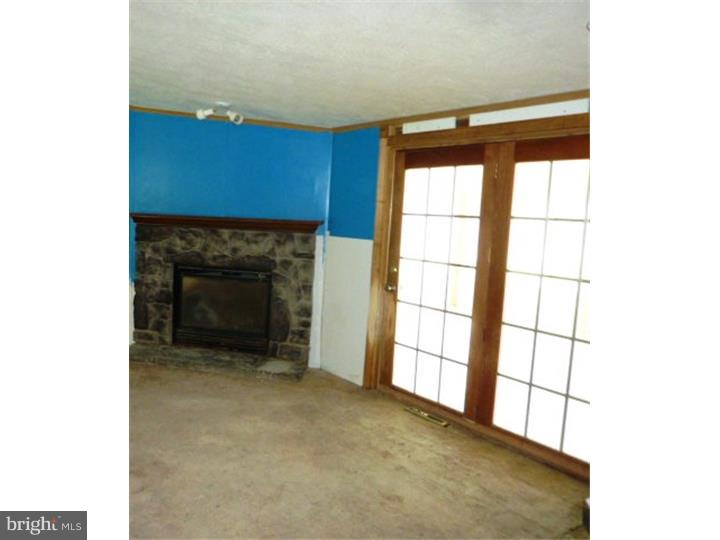 729 Cains Mill Road Williamstown, NJ 08094 - Photo 7 of 11 Gallery Image 7