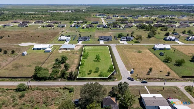 $59,000 | 267 Honeycomb, Victoria, TX 77904