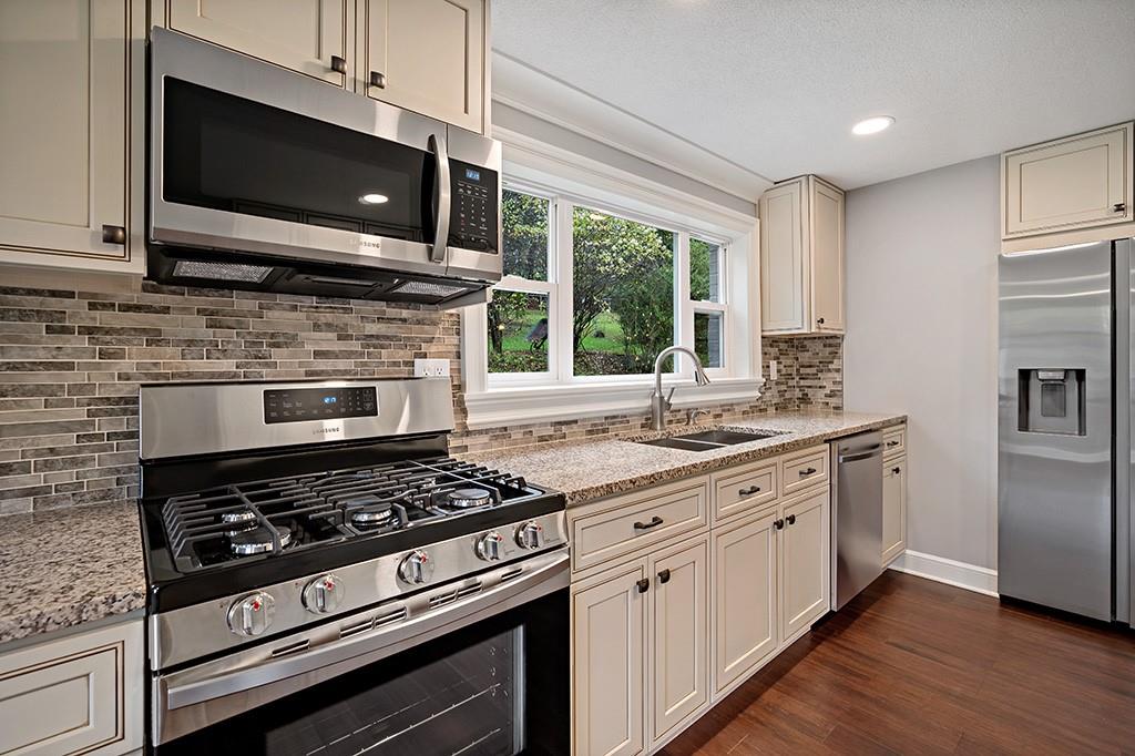 21 Seneca Road Pittsburgh, PA 15241 - Photo 9 of 25
