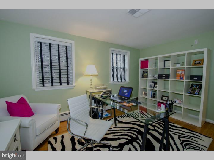 604 Fernfield Circle Wayne, PA 19087 - Photo 13 of 21 Bedroom 3