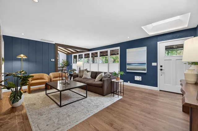 $1,080,000 | 1371 El Nido Way, Sacramento, CA 95864