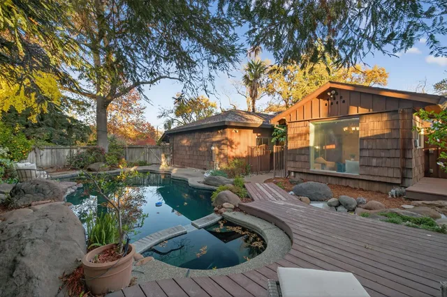 $1,080,000 | 1371 El Nido Way, Sacramento, CA 95864