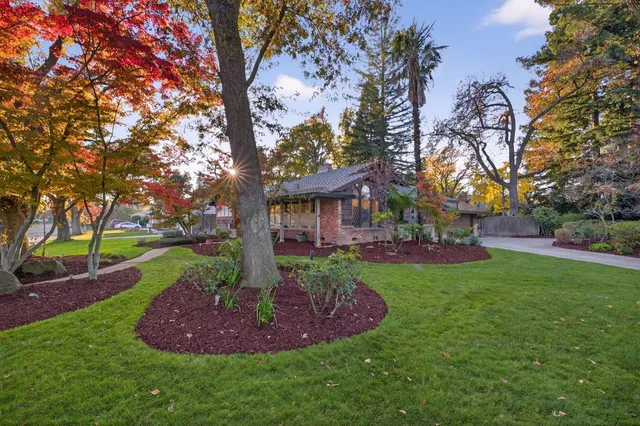 $1,080,000 | 1371 El Nido Way, Sacramento, CA 95864