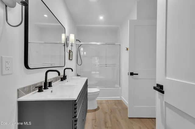 $749,950 | 42820 Highway 97, Harrison, ID 83833