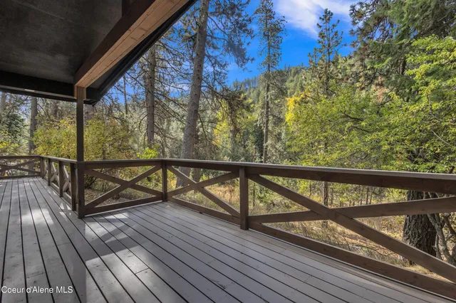 $749,950 | 42820 Highway 97, Harrison, ID 83833