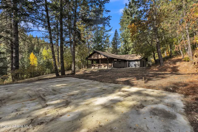 $749,950 | 42820 Highway 97, Harrison, ID 83833