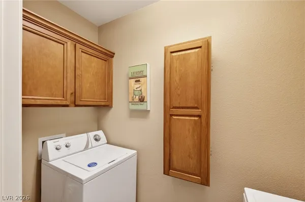 $2,150 | 62 East Serene Avenue, Unit 324, Las Vegas, NV 89123