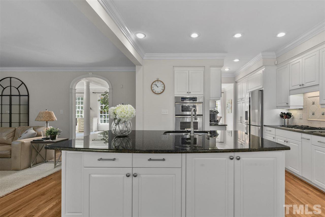 201 Chiselhurst Way Cary, NC 27513 - Photo 11 of 30 Gallery Image 11