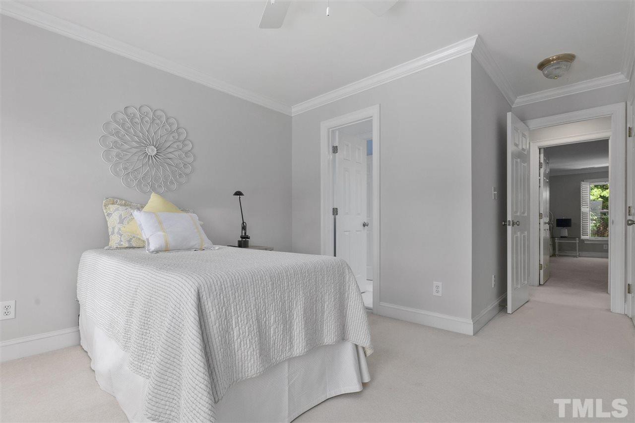 201 Chiselhurst Way Cary, NC 27513 - Photo 23 of 30 Gallery Image 23