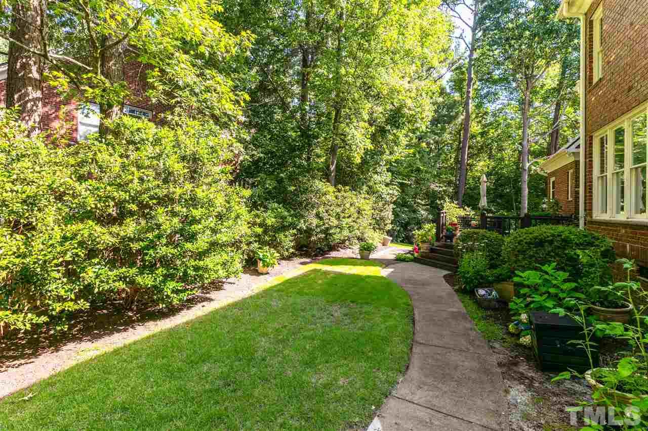 201 Chiselhurst Way Cary, NC 27513 - Photo 26 of 30 Gallery Image 26