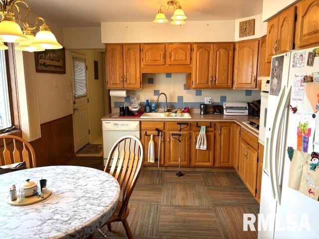 137 Dawn Drive Springfield, IL 62702 - Photo 11 of 33