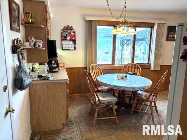 137 Dawn Drive Springfield, IL 62702 - Photo 9 of 33