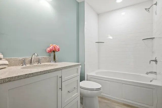 $999,900 | 21 Derby Drive, Unit 21, Woburn, MA 01801