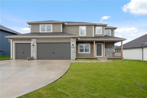$667,710 | 17132 West 164th Terrace, Olathe, KS 66062