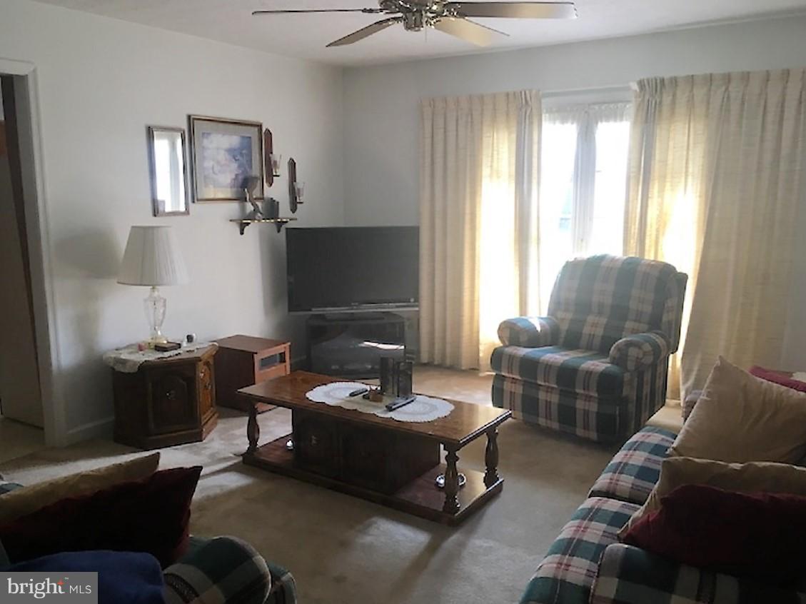 13641 Mercersburg Road Clear Spring, MD 21722 - Photo 10 of 24 Family Room