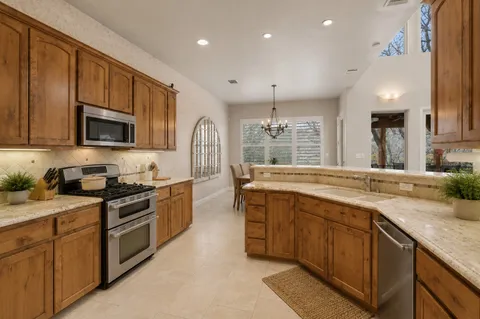 $2,990,000 | 2007 Big Horn Drive, Austin, TX 78734