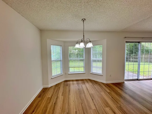 $2,100 | 11128 Coldfield Drive, Jacksonville, FL 32246