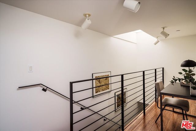 $955,000 | 1436 North Detroit Street, Unit 4, Los Angeles, CA 90046