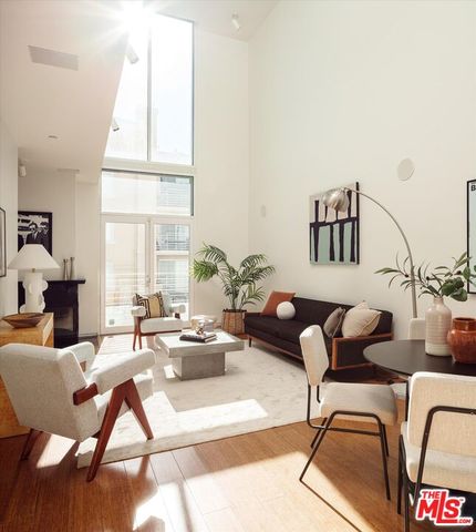 $955,000 | 1436 North Detroit Street, Unit 4, Los Angeles, CA 90046